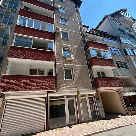 Stylish With Parking Option By Apartmax Appartement *