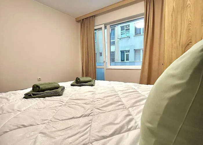 Stylish With Free Parking By Apartmax * Varna